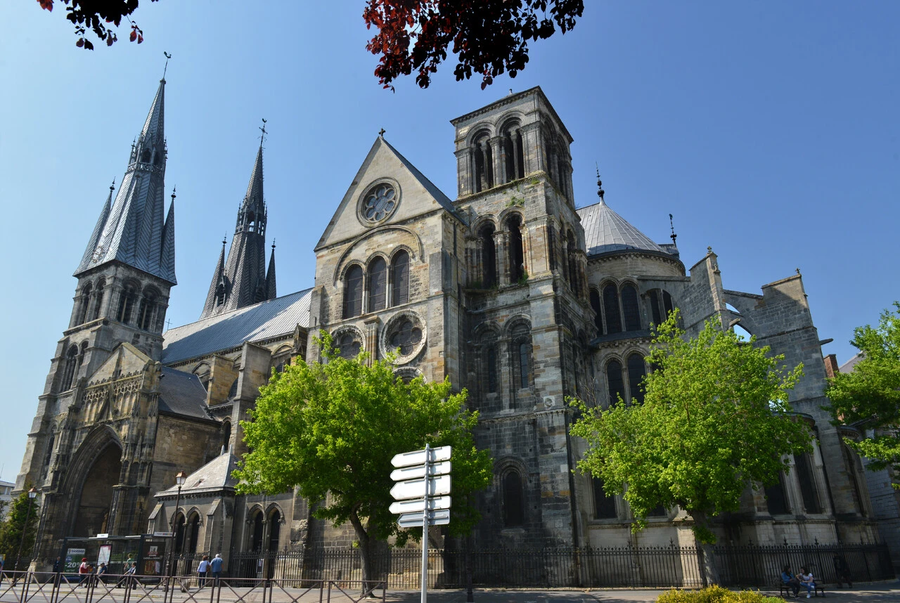 Collégiale Notre-Dame-En-Vaux